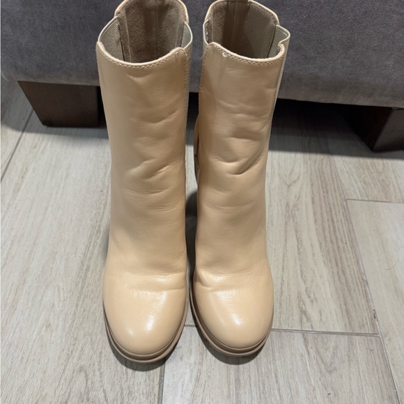 JustFab Cream Heeled Boots - Picture 9 of 10